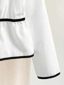 Camisa casual com gola redonda, manga longa, amarração na cintura e barra assimétrica para meninas pré-adolescentes - Branco - Visão 4