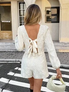 SHEIN Frenchy Bộ 2 áo sơ mi tay dài cổ vuông họa tiết hoa và quần short cho nữ - Màu be - Xem 3