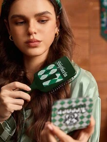 FanGlow HARRY POTTER X SHEIN Slytherin Diamond Pattern Green & White Square Stainless Steel Makeup Mirror – Portable Compact For Makeup Lovers, Multi-Scene Use - Multicolor - View 3