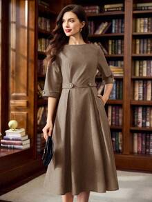 Vintamour Vintage klassisch elegantes Damenkleid, figurbetontes Boot-Ausschnitt 3/4 Arm Kleid mit Taillengürtel und Knöpfen, marineblau Kleid Herbstkleidung formelle Kleider für Frauen braunes Kleid Business Lässig Frau Frauenkleider Herbst Winter Silvester Kleid Silvester Frauenkleidung braunes Kleid - Braun - Übersicht 5