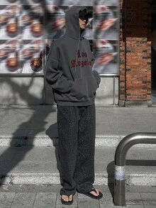 DAZY Sudadera con capucha térmica con diseño de bordado de letras góticas para hombres, gris carbón, otoño/invierno