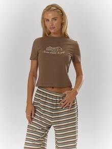 MUSERA 印花修身婴儿T恤，秋季舒适可爱休闲咖啡俱乐部优雅假日派对春夏款 - 咖啡棕 - 查看 1