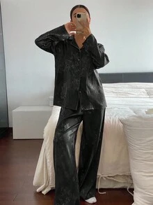 DAZY Traditional Chinese Style Bamboo Pattern Jacquard Satin Pajama Set, Fall Clothes - Black - View 5