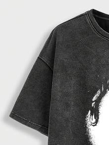 Manfinity ZONE917 T-shirt à manches courtes, col tombant, style vintage délavé blanc, motif graphique noir sexy de vampire d'Halloween, style de rue oversize pour hommes. Convient aux rappeurs et aux sorties. - Noir - Voir 3