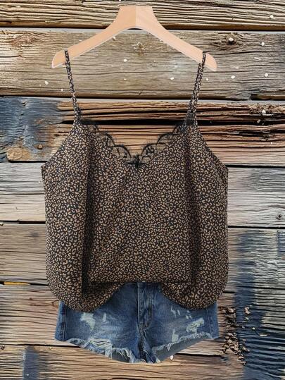 SHEIN VCAY Plus Size Women Leopard Print Sleeveless V-Neck Ruffle Trim Loose Casual Top, Western Style Graphic Pattern