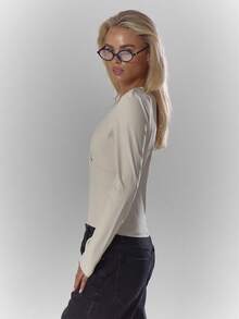 MUSERA 深V交叉低领长袖修身上衣，秋季舒适可爱休闲咖啡俱乐部优雅假日派对春夏款 - 米色 - 查看 4