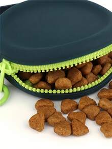1pc Round Silicone Pet Training Bag, Dog Snack Storage Pouch Dog Outing Dog Stuff - Multicolor - View 2