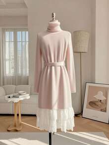Franclia Conjunto Elegante e Delicado de Outono/Inverno para Mulheres, Vestido Rosa de Manga Longa com Gola Alta, Renda e Recortes, Comprimento Médio - Rosa Bebê - Visão 2