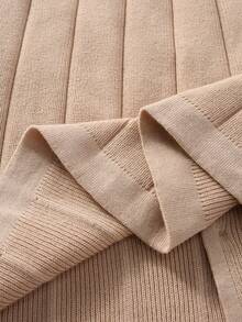 Manfinity Homme Men's Solid Color Minimalist Casual Button Decorated Long Sleeve Cardigan, Fall Winter