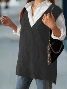 Calvaya 大码休闲宽松纯色V领毛衣背心 - 深灰色 - 查看 5