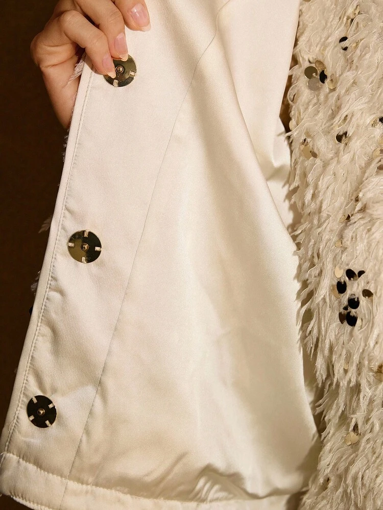 BOXY ROUND NECK SEQUIN FURRY JACKET