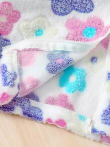 SHEIN 年轻女孩彩色花卉针织蓬松宽松休闲立领夹克，秋冬款(5)，颜色：黑色、蓝色、绿色、蓝色、红色、粉色 - 白色 - 查看 6