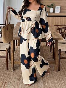 Weeklong Plus Size Women Floral Print Ruffle Hem Square Neck Shirt And Pants Set - Multicolor - View 1