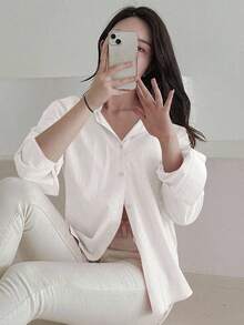 DAZY 女款寬鬆純色長袖單排扣休閒襯衫，秋季女裝薄款衣物 - 白色 - 查看 6
