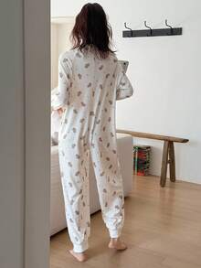 DAZY 熊印花全身插肩袖宽松女式睡衣连体裤，秋季 - 白色 - 查看 2