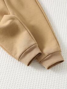 Cozy Pixies Bộ 2 quần jogger cạp chun co giãn họa tiết động vật hoạt hình cho bé trai, màu tương phản, lót nỉ giữ nhiệt, cổ tròn, áo nỉ dệt kim mềm mại - Màu be - Xem 7