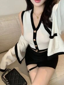 DAZY 2件套女士撞色饰边纽扣前休闲落肩毛衣套装 - 白色 - 查看 4
