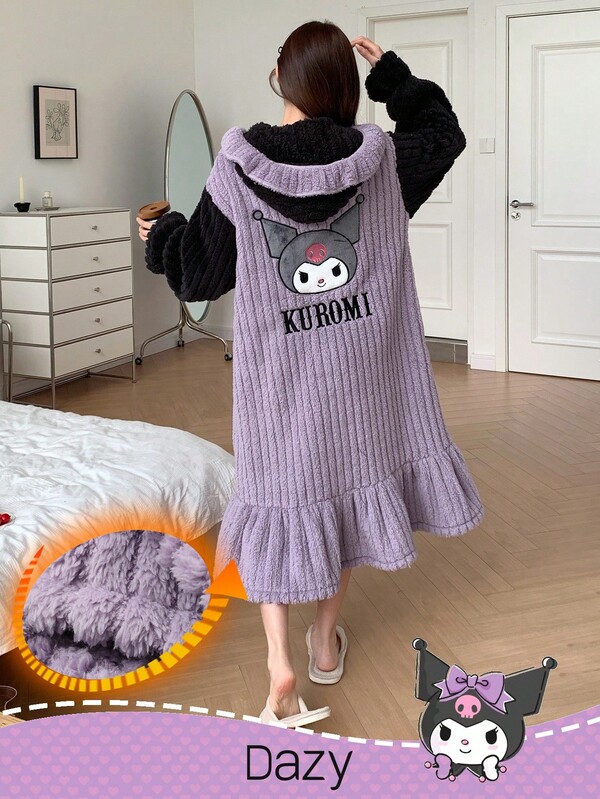 HELLO KITTY AND FRIENDS | SHEIN DAZY 女士加厚抓绒卡通图案刺绣撞色荷叶边连帽长款宽松睡袍，冬季蓬松睡衣