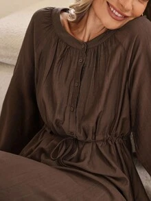 Louniche فستان أنيق وبسيط للمرأة للمكتب/الكاجوال/العطلات، طوق واقف، أكمام راجلان، متجعد، نصف سوستة، خصر بسحاب، جيوب، قصة مريحة، طول متوسط، لون بني قهوي - بني داكن - مشاهدة 7