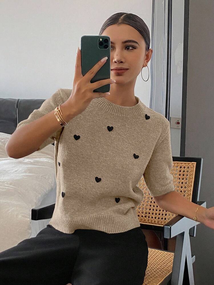 Heart Decor Loose Fit Short Sleeve Crew Neck Casual Knit Top For Women, Spring/Autumn