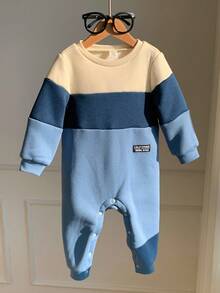 SHEIN Baby Jungen Farbblock Strick Kragen Langarm Jumpsuit, weich & bequem, vielseitig kombinierbar, geeignet für Herbst & Winter