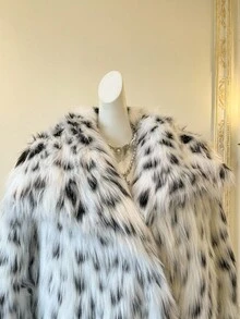 SHEIN MOD 女式冬季仿毛领长袖时尚黑白豹纹夹克 - 黑與白 - 查看 5