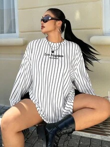 Muchica 大码女装夏秋季返校校园户外运动休闲早餐日常通勤基础款简约刺绣字母图案白色背景黑色竖条纹圆领宽松长袖长款T恤 - 白色 - 查看 1