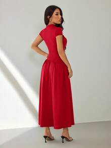 SHEIN PETITE 女士优雅简约纯色短袖修身连衣裙，夏季 - 酒紅色 - 查看 2