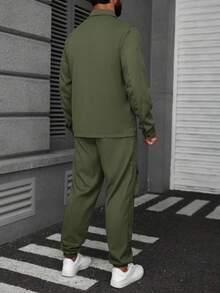 Manfinity Homme 男士纯色口袋休闲夹克和工装裤套装，男士两件套卡其色服装，秋季服装 - 軍綠色 - 查看 2