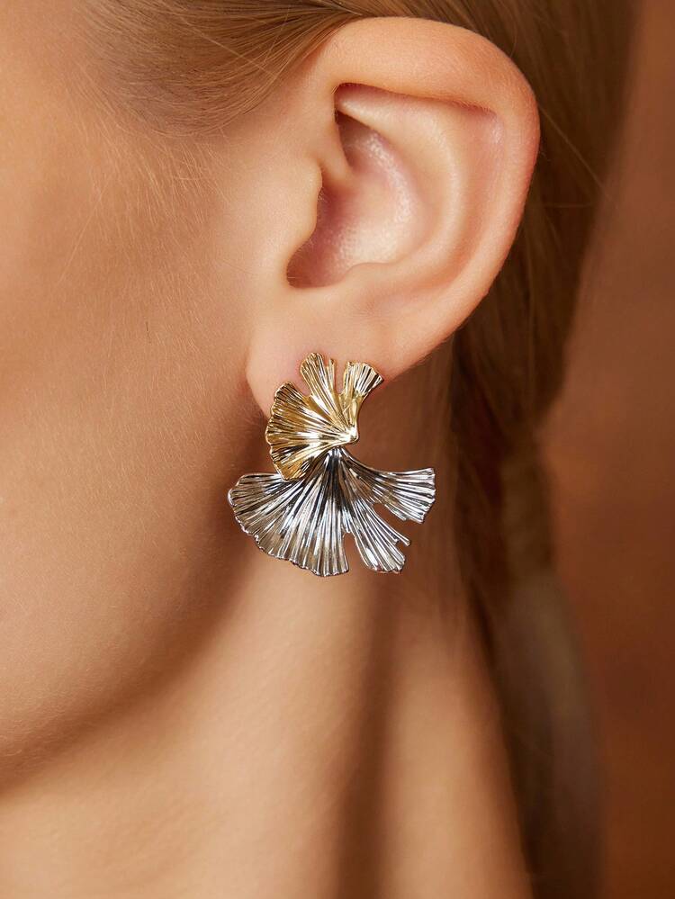 DUAL-TONE METALLIC TEXTURE ALMOND LEAF UNIQUE DESIGN EARRINGS