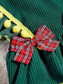 PETSIN 1pc Pet Christmas Green Corduroy Ruffled Bow Pom-Pom Decorated Cute Dress - Green - View 4