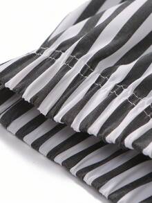 Manfinity Underwear&Sleepwear Basics 2pcs Plus Size Men's Loose & Comfortable Striped Airy Pants (2-Piece Set), Grey & Pink - Multicolor - View 6