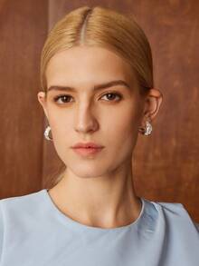 MOTF PREMIUM C-SHAPE BEADED EARRINGS - Silver - View 2