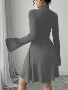 Selianne 女士休闲中长连衣裙，长袖，仿衬衫领，半开襟，拼布口袋、袖口和下摆，杏色和白色拼色，秋冬 - 深灰色 - 查看 2