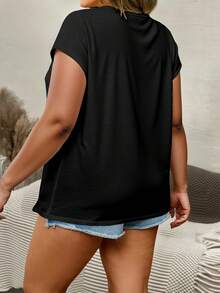 EMERY ROSE Plus Size Women's Casual Everyday Commute Simple Versatile Solid Black V-Neck Batwing Short Sleeve Loose T-Shirt
