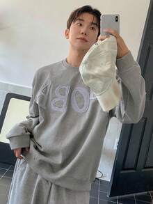 DAZY Men's Applique Embroidered Drawstring Sweatpants And Pullover Sweatshirt Set, Autumn/Winter - Grey - View 3