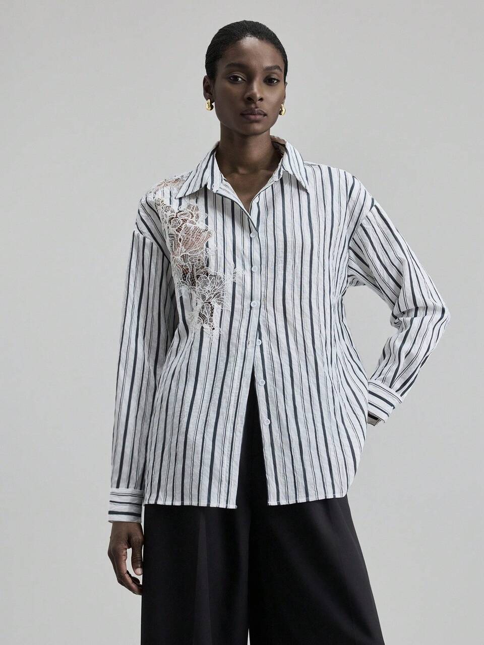 Women's Elegant Black And White Checkered,Autumn Office Blouse,Striped Patchwork Asymmetrical Lace Floral Pattern,Shirt Collar Long Sleeve Loose Fit