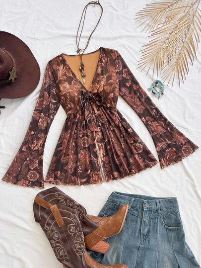 Soleia 女式复古印花 V 领系带前蝴蝶结喇叭袖不对称荷叶边下摆上衣，适合度假、返校、约会、派对、音乐节、波西米亚风