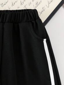 Sparklyn Young Girls Black Ribbon Bow Crew Neck Sweatshirt With Delicate Pearl Detail, Straight Leg Pocket Pants Set Fall Winter - Black - View 5