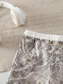 SHEIN Babygirl Versatile Cute Leaf Pattern Elastic Waist Loose Pants Fall Winter