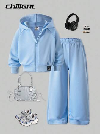SHEIN Streecool Young Girl Casual College Style Young Girl Versatile Small Logo Hooded Loose Fit Zip-Up Sweatshirt And Wide Leg Sweatpants Set, Suitable For Casual And Sports Fall Winter