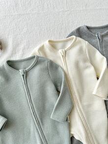 Loomiva Newborn Baby Boy/Girl 3-Piece Set: Soft Knit Solid Color Crew Neck Long Sleeve Jumpsuit Fall Winter - Multicolor - View 4