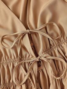 SHEIN MOD 驼色女士系带喇叭袖衬衫，镂空服装，女款，恶魔服装，复古，海盗上衣，嬉皮士，外出上衣