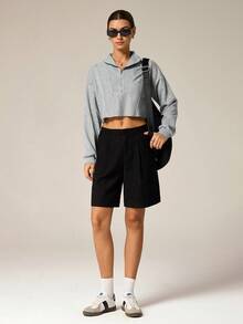 Hanevo Women's Short Zip-Up Sweatshirt With Split Design, Suitable For Autumn/Winter