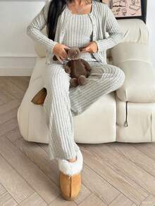 SHEIN 3 件套青少年女孩休闲日常搭配吊带背心、长袖开衫和松紧腰直筒裤针织套装，杏色 - 杏色 - 查看 10