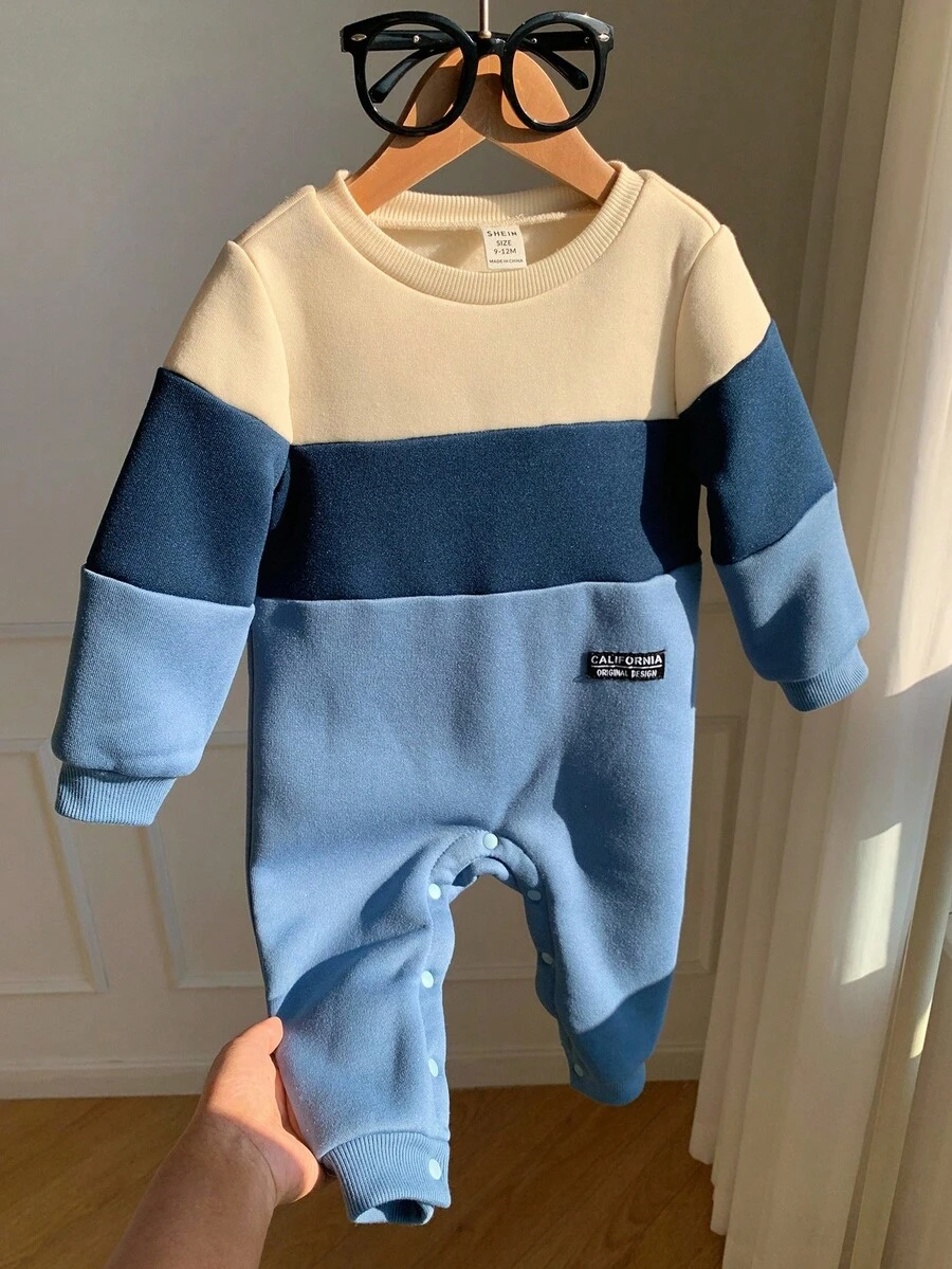SHEIN Baby Jungen Farbblock Strick Kragen Langarm Jumpsuit, weich & bequem, vielseitig kombinierbar, geeignet für Herbst & Winter
