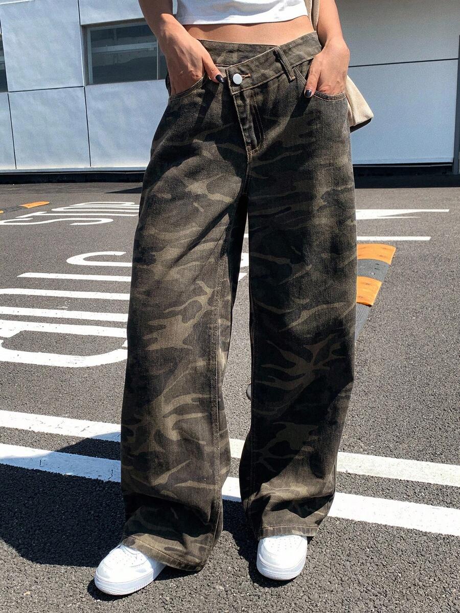 DAZY 女士低腰迷彩裤，时尚腰带直筒休闲牛仔裤 Y2k - 軍綠色 - 查看 1