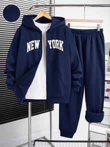 SHEIN 2pcs/Set Teen Boys Casual Loose Fit Solid Color Hoodie With Pocket & Printed Design + Solid Color Knit Sweatpants, Comfortable Outfit For Outings, Suitable For Autumn/Winter,Winter Set,Winter Clothing,Fall Outfits,Fall Clothing,All Clothes For Kids - Navy Blue - View 1