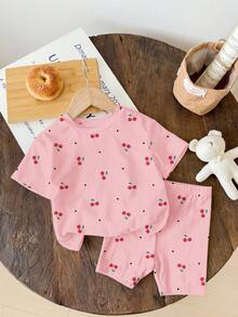 奶油粉色，可爱复古迷你心形和樱桃印花，年轻女孩休闲简约短袖上衣和短裤两件套，适合夏季 - 彩色 - 查看 2