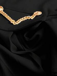 GlowEve 优雅褶饰链条迷你裙